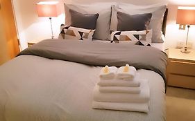 2 Bed Flat In Leeds City Centre